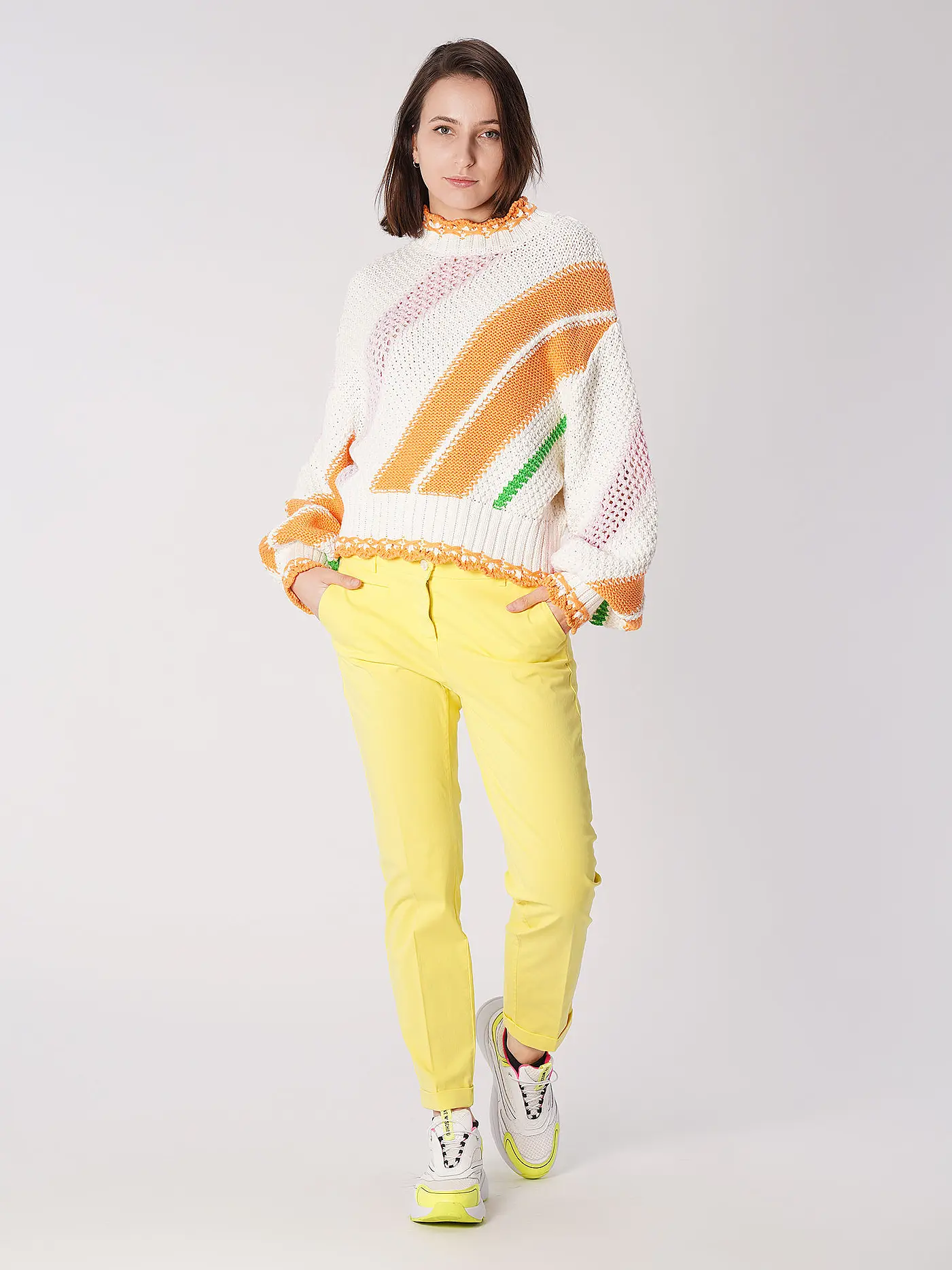 CAMBIO | Chino STELLA | 